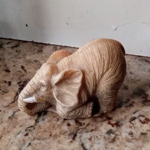 Bone Stone marrow vintage elephant